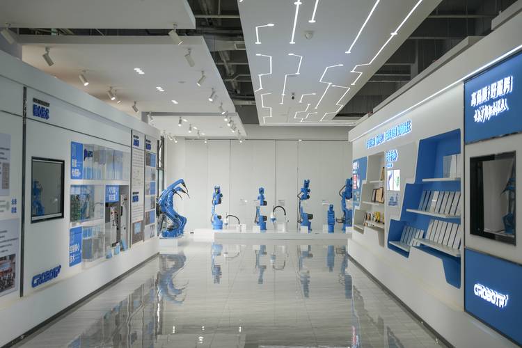 成都机器人创新中心参观考察｜企