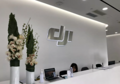 对标学习考察深圳大疆无人机