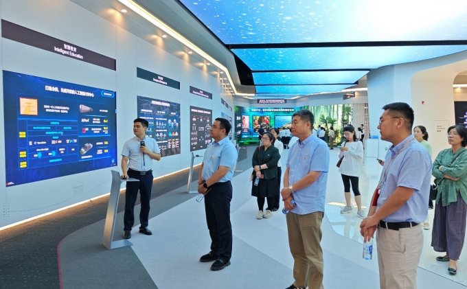 北京标杆学习走进华为北京会展中心